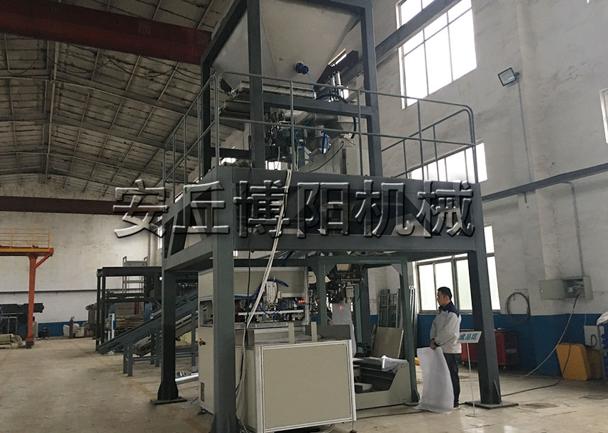 關(guān)于阻燃劑全自動包裝機(jī)的詳細(xì)介紹你了解過嗎？